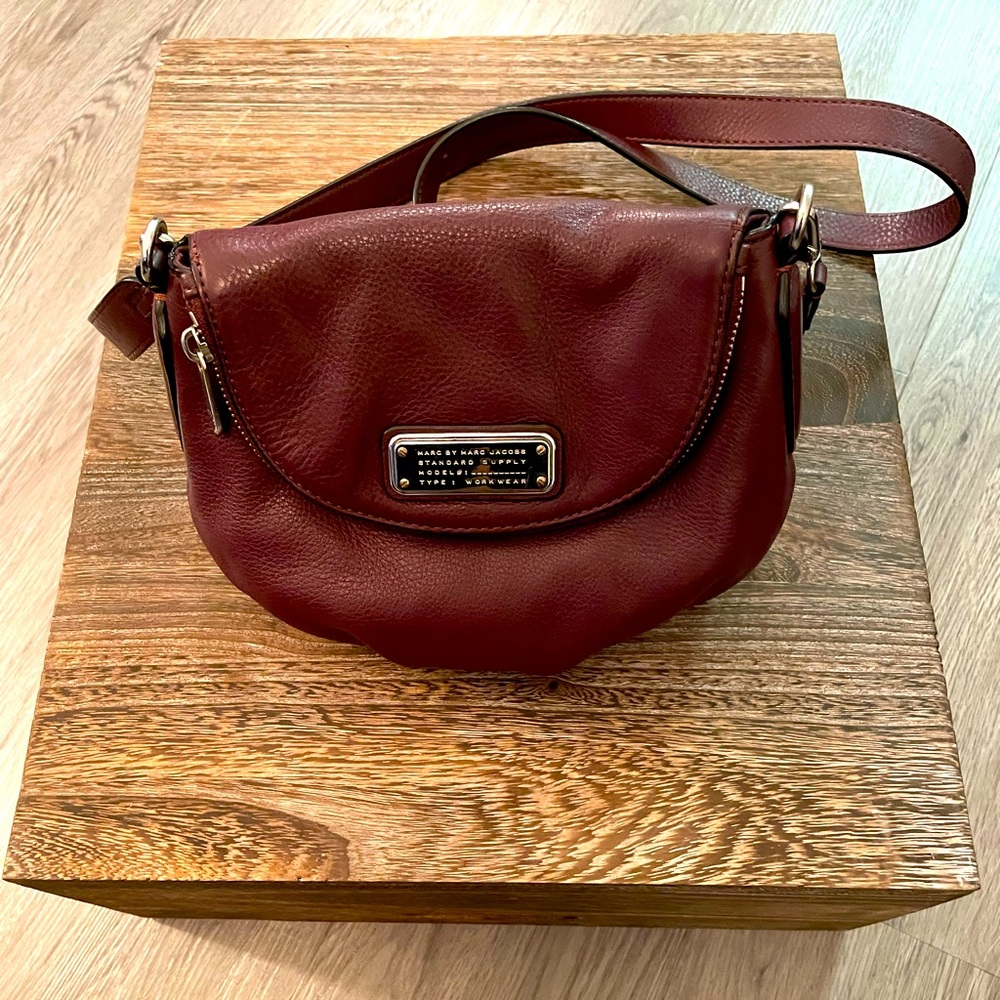 *MARC BY MARC JACOBS*